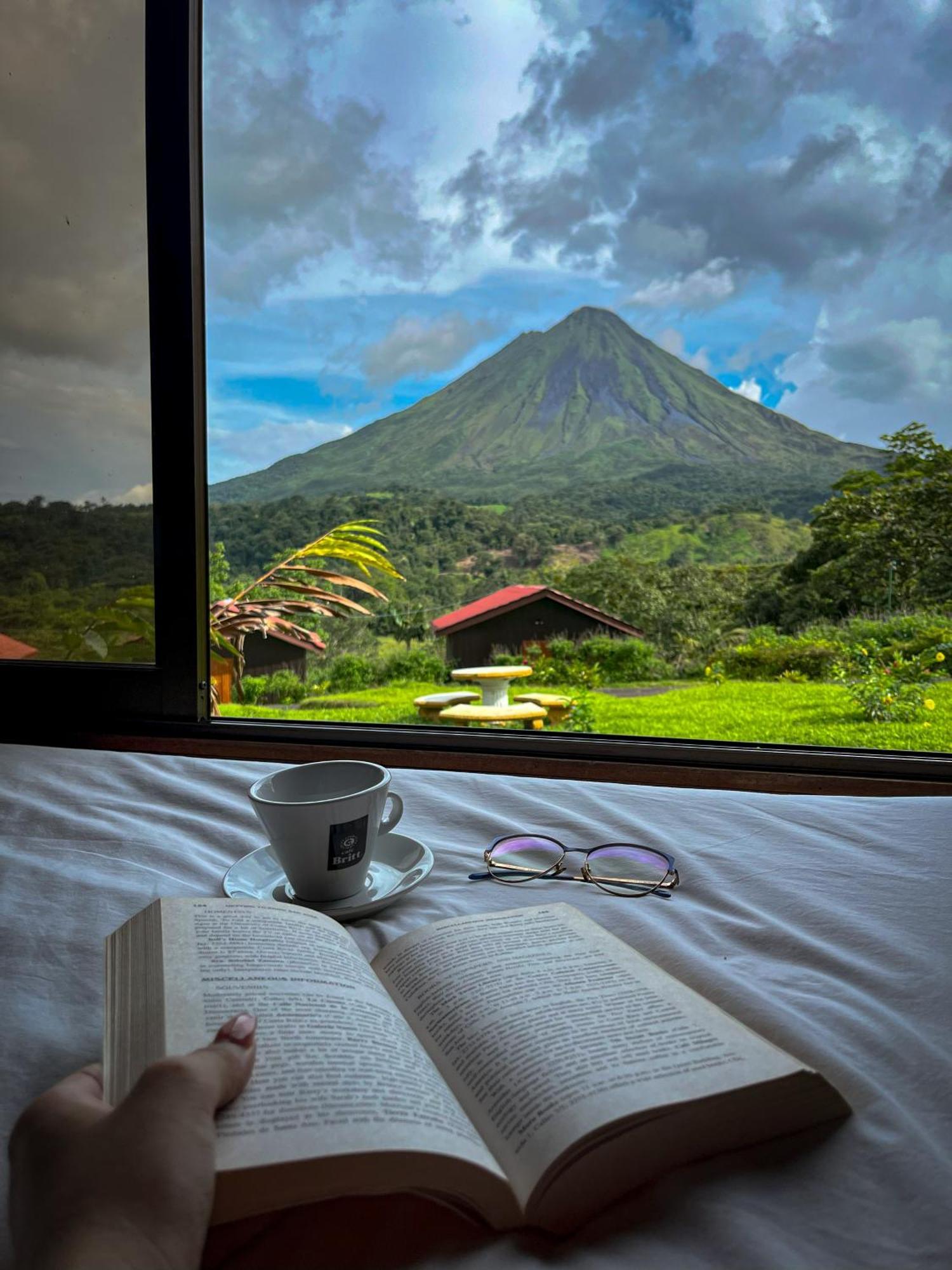 Arenal Roca Lodge & Bungalows La Fortuna Ngoại thất bức ảnh