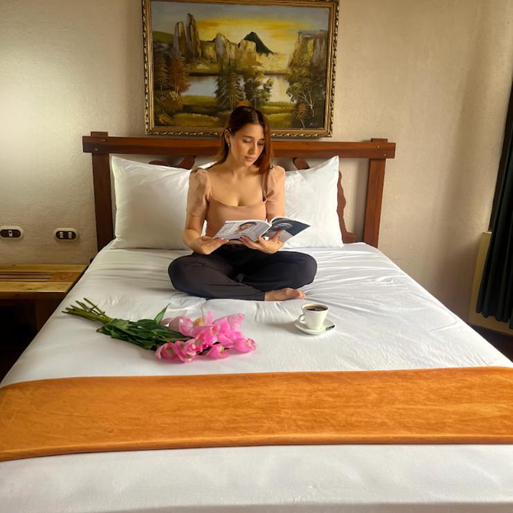 Arenal Roca Lodge & Bungalows La Fortuna Ngoại thất bức ảnh